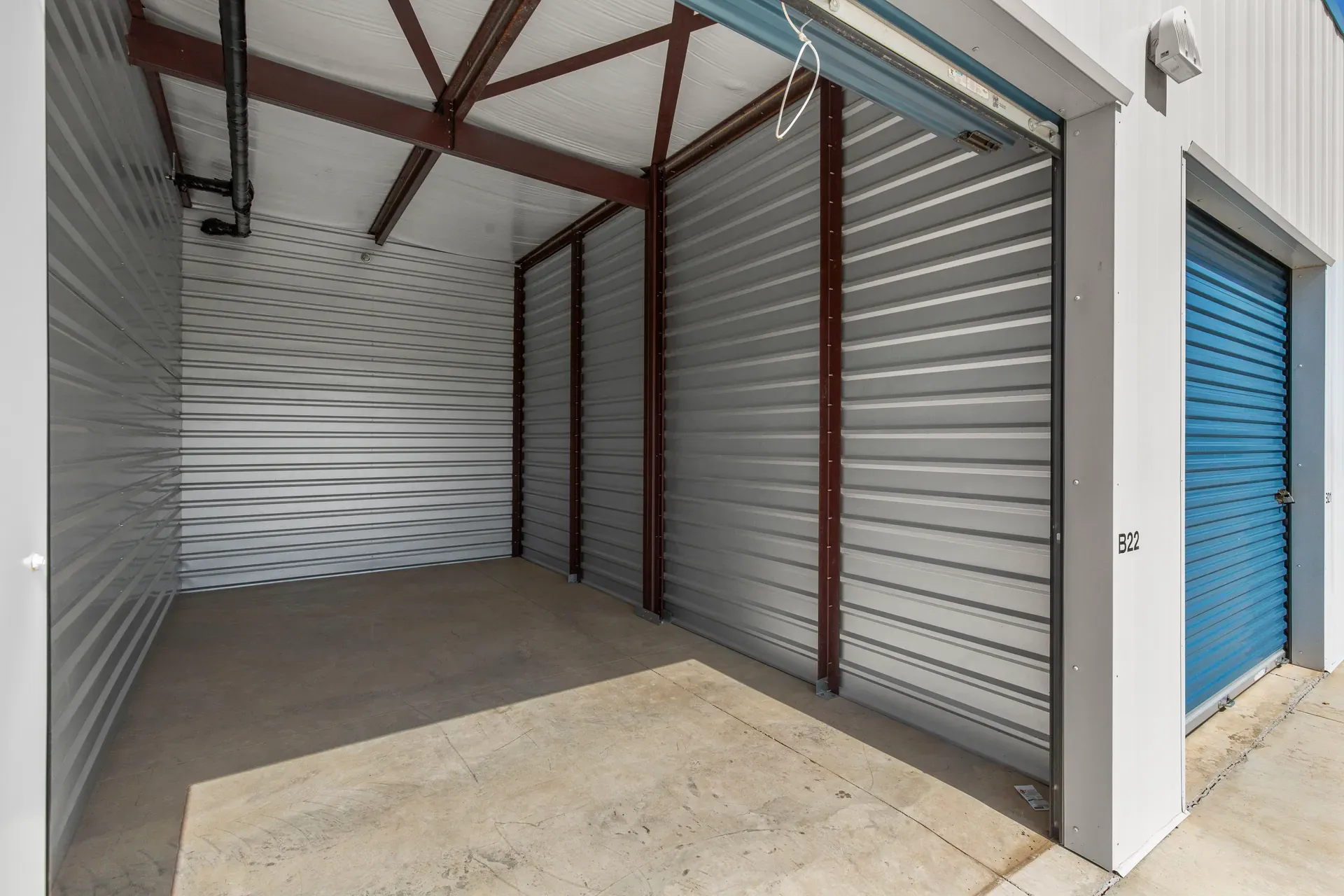Drive up self storage building